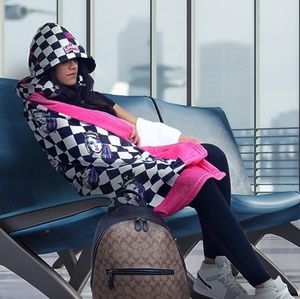 Wearable blanket hoodie, Adult size for travel
